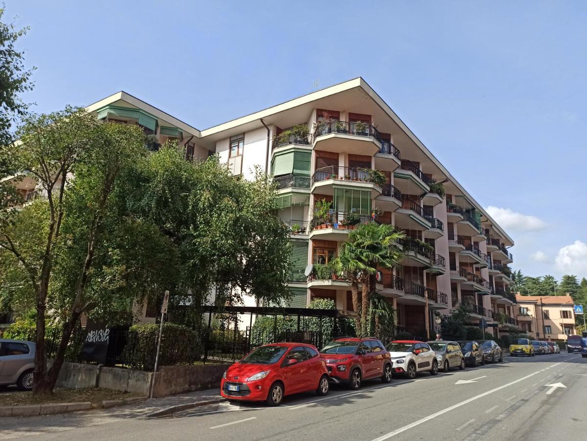 Blue Wave Apartment Arona - Lago Maggiore Luaran gambar